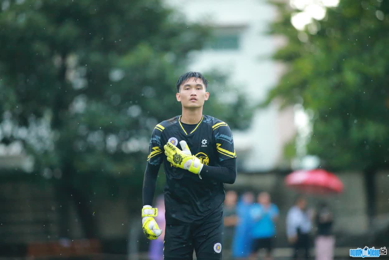 Hình ảnh càu thủ Phạm Đình Hải