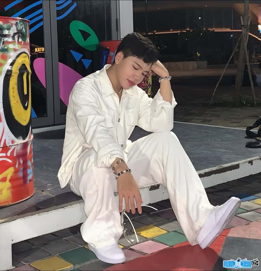 Ca sĩ Benki tài năng và triển vọng