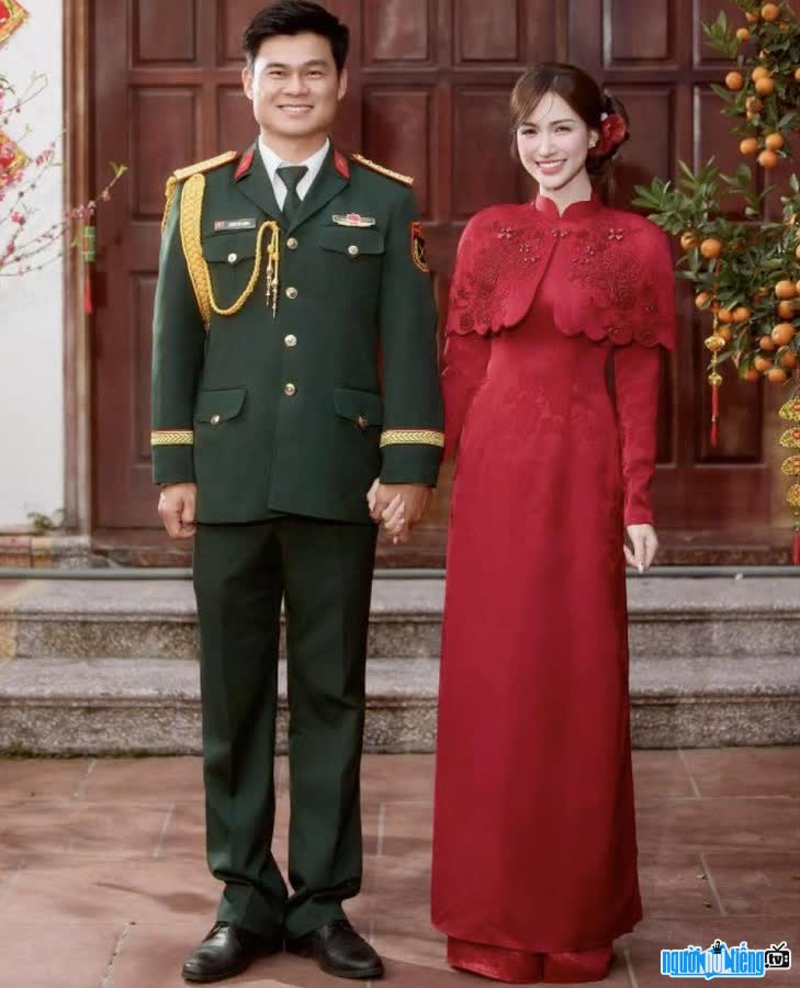 Quân nhân Thăng Văn Cương và ca sĩ Hòa Minzy quen biết từ chương trình Sao Nhập Ngũ