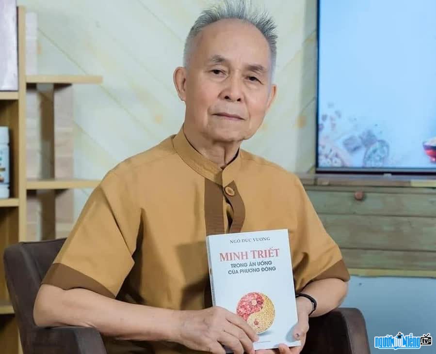 Lương y Ngô Đức Vượng dành nhiều tâm huyết nghiên cứu phương pháp chăm sóc sức khỏe tự nhiên