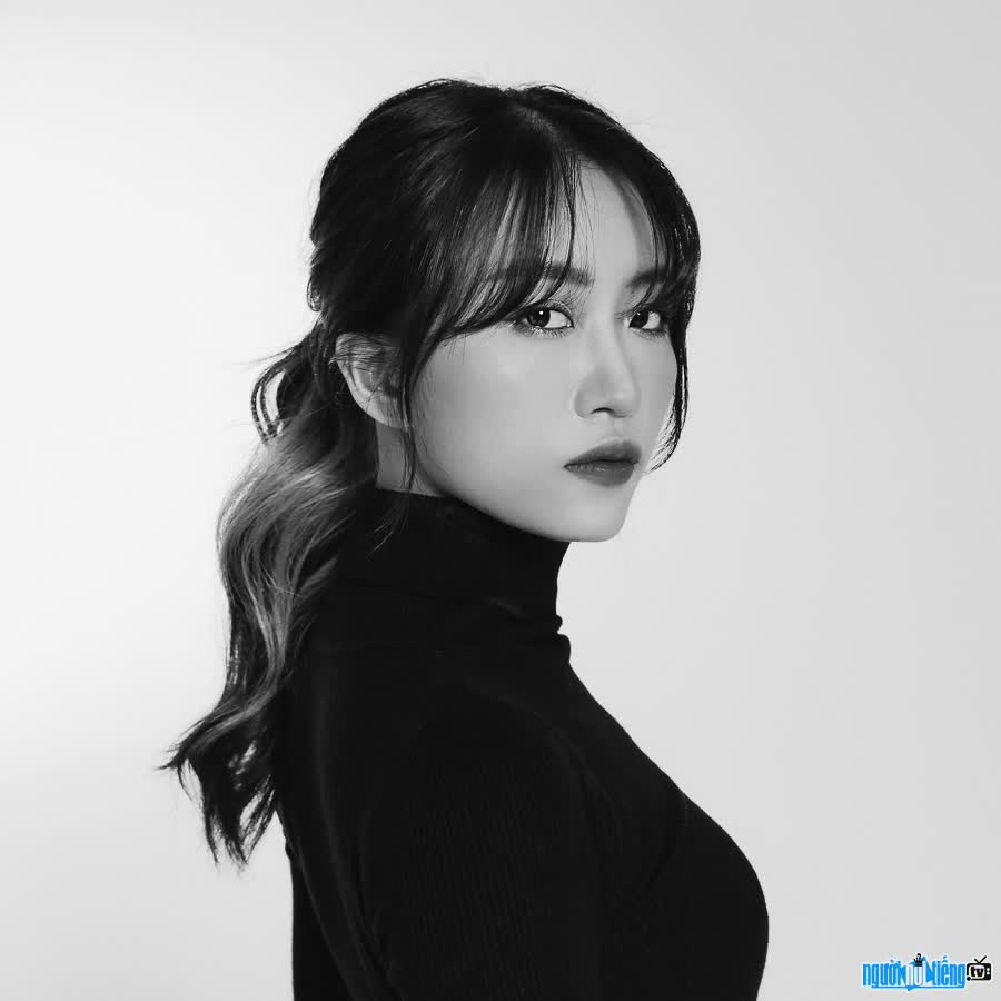 TikToker Phù Thủy Tarot có 14 năm kinh nghiệm xem Tarot