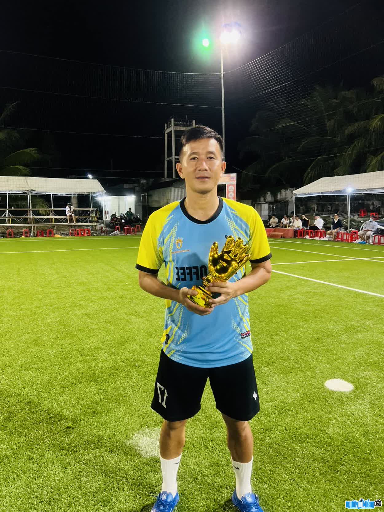 Hình ảnh Nguyễn Quang Tình trên sân cỏ