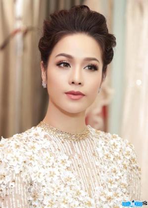 Ảnh Ca sĩ Nhật Kim Anh