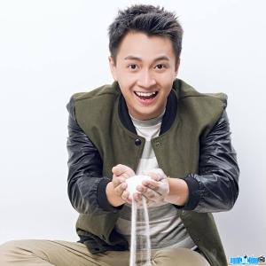 Ảnh Ca sĩ Ngô Kiến Huy