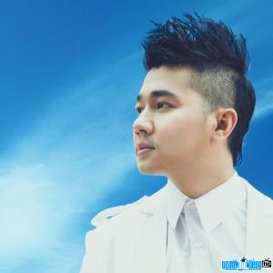 Ảnh Ca sĩ Lâm Vũ