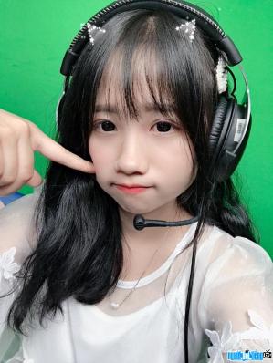 Ảnh Caster Linh San