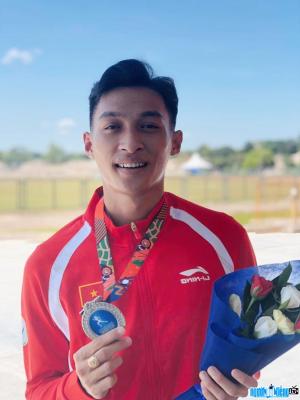 Ảnh VĐV điền kinh Trần Nhật Hoàng