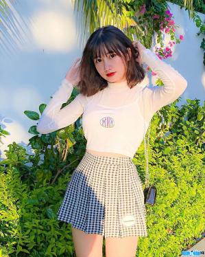 Ảnh Tik Toker Vũ Thị Khánh Huyền