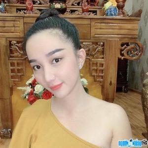 Ảnh Hiện tượng mạng Quỳnh Quỳnh (Tạ Quỳnh Anh)