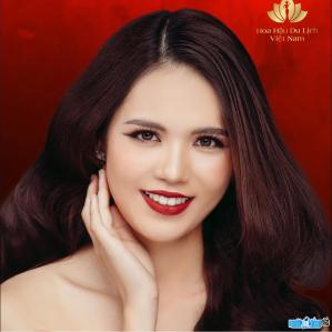 Ảnh Hoa Hậu Lương Kỳ Duyên