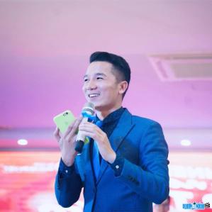 Ảnh Tik Toker Tiến Dùng Thật