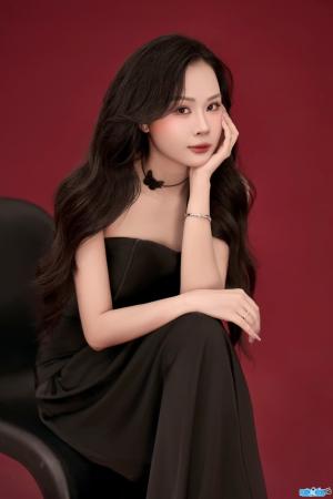 Ảnh Bình luận viên Đinh Trang