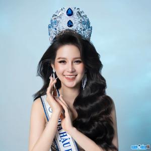 Ảnh Hoa Hậu Nguyễn Hoài Linh