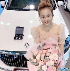 Ảnh CEO Thùy Dương