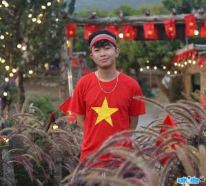 Ảnh Tik Toker Ngọc Tộc Review (Phan Bảo Ngọc)