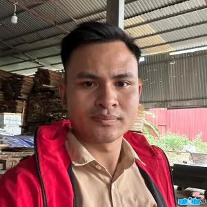 Ảnh Tik Toker Nghiêm Vượt Khó