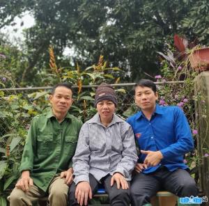 Ảnh Kênh Youtube Gia Đình Truyền Cảm Hứng