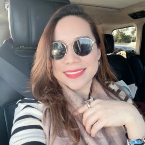 Ảnh Kinh Doanh Hiền Nguyễn