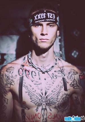Ảnh Ca sĩ Rapper Machine Gun Kelly