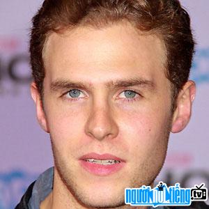 Ảnh Nam diễn viên truyền hình Iain De Caestecker