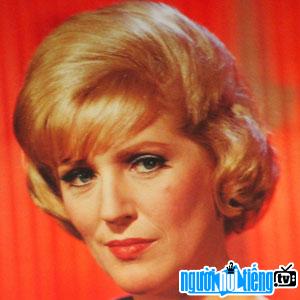 Ảnh Nữ diễn viên truyền hình Majel Barrett