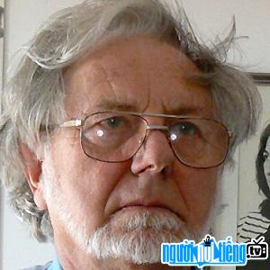 Ảnh Nhà thiết kế thời trang Donald Brooks