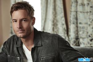 Ảnh Nam diễn viên truyền hình Justin Hartley