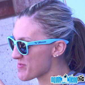 Ảnh VĐV bóng chuyền Jordan Larson