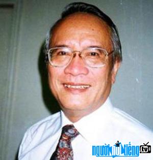 Ảnh Bác sĩ Nguyễn Đan Quế