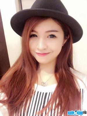 Ảnh Ca sĩ Hồng Vịnh