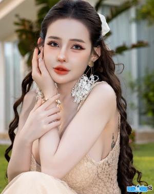 Ảnh Hot girl Ngân 98