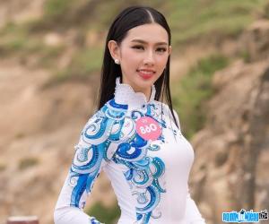 Ảnh Hoa Hậu Nguyễn Thúc Thùy Tiên